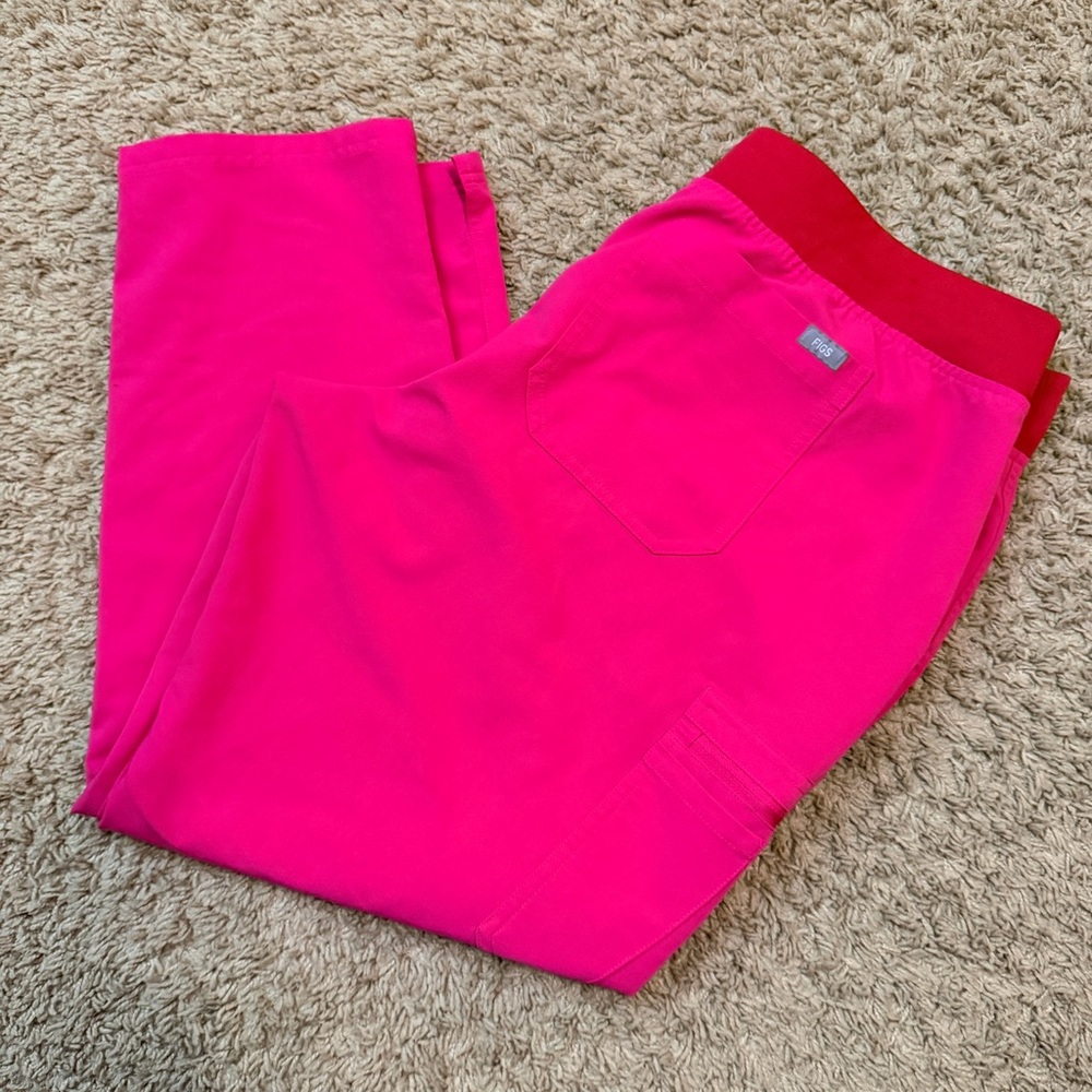Figs Women's Hot Pink Scrub Pants